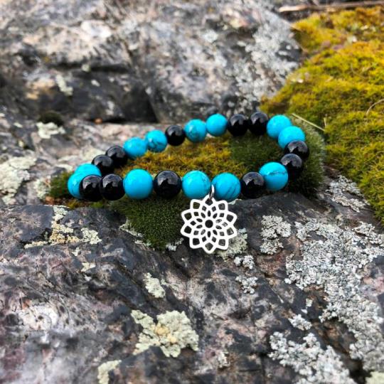 Minerální náramek tyrkys, onyx - MAGIE